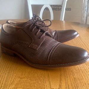 Mens Drexlite, brown leather shoes. Size 12